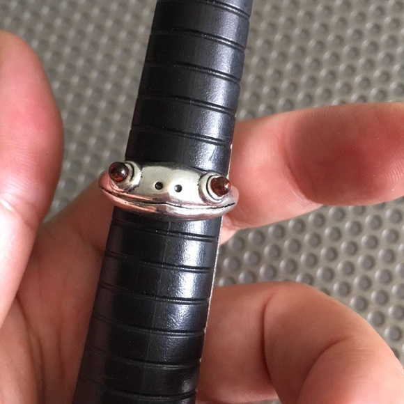 🖤NEW Frog 🐸 ring - Picture 12 of 14